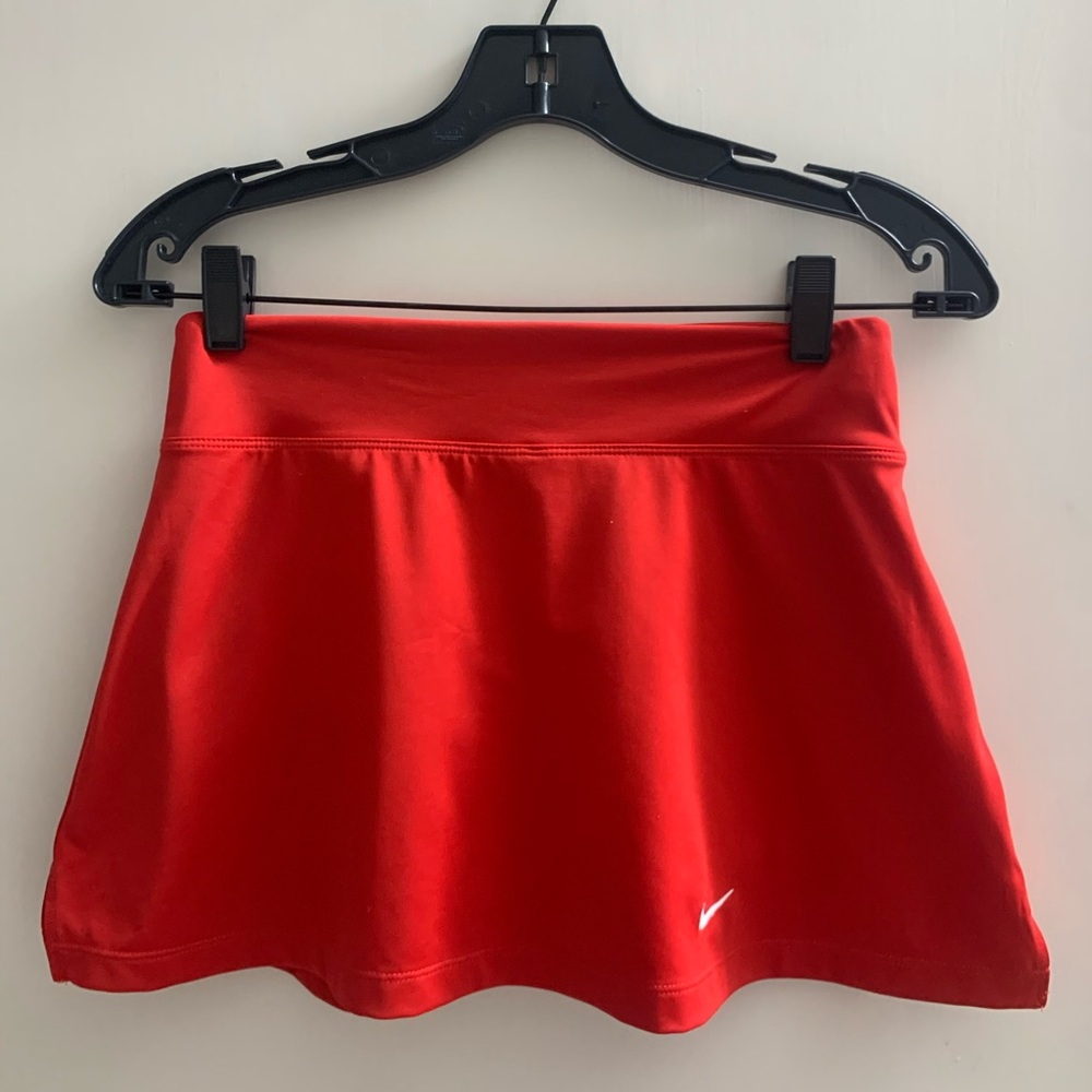 red nike golf/tennis skirt